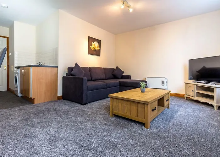 Host & Stay - New Street Studio